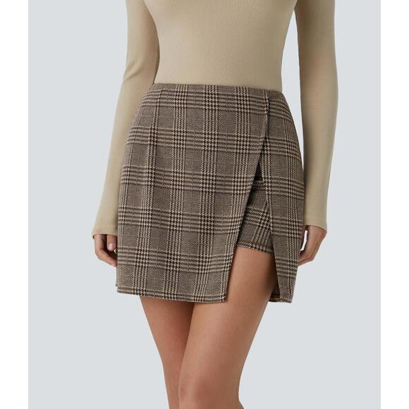 Halara Dresses & Skirts - NWT Halara High Waisted 2-in-1 Pocket Houndstooth Plaid Mini Casual Skirt S